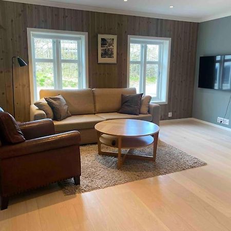 Apartment At Ranvik Near City Center - Parking Available Sandefjord Exterior foto