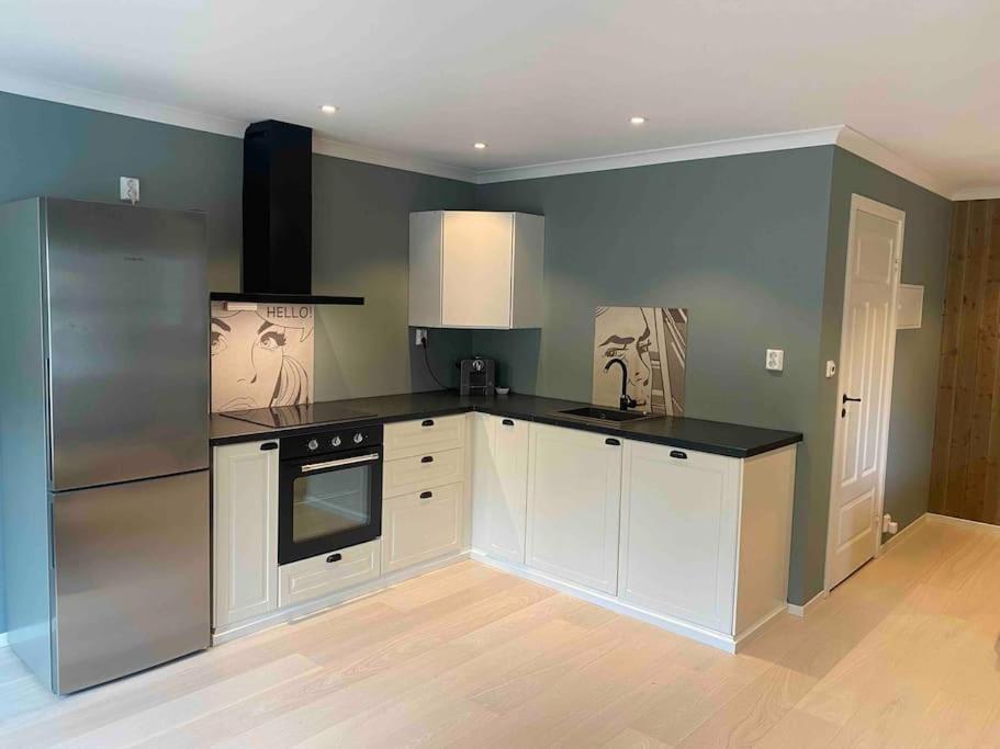 Apartment At Ranvik Near City Center - Parking Available Sandefjord Exterior foto
